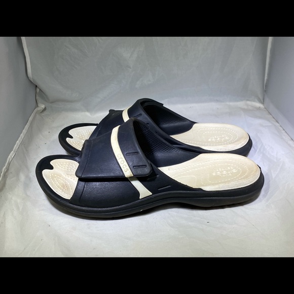 CROCS | Shoes | Preowned Crocs Modi 